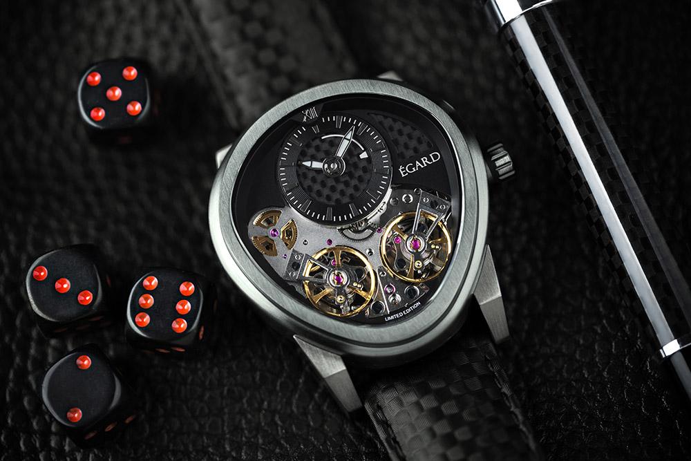 Quantus Carbon-Beast AUTO Watch